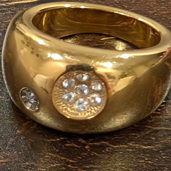 I Morellato gold tone designers ring with real diamond chips, size about… - Picture 1 of 5